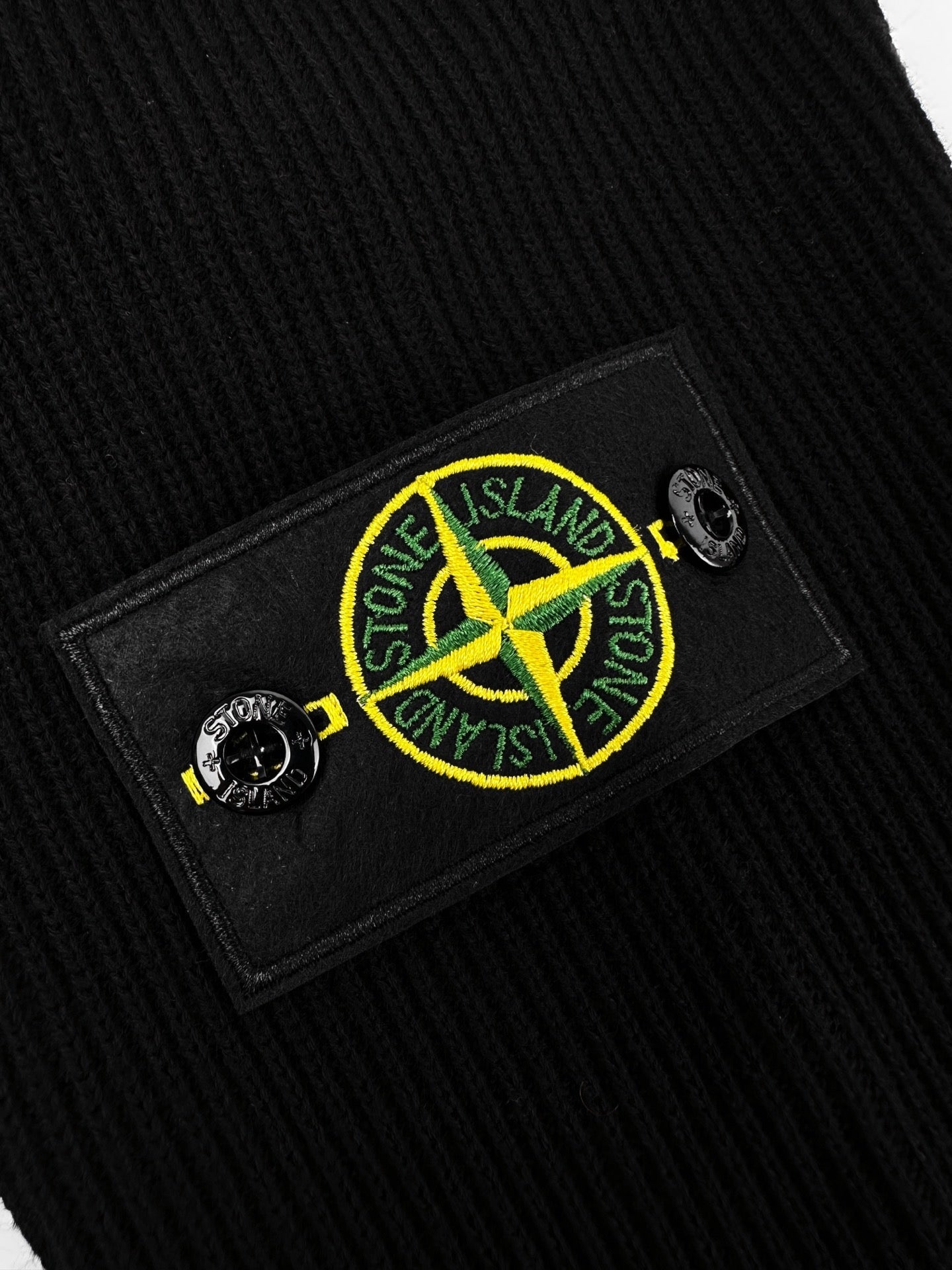 2026 New Model ST Badge Standing Collar Knit Sweater (AA1003-B10)