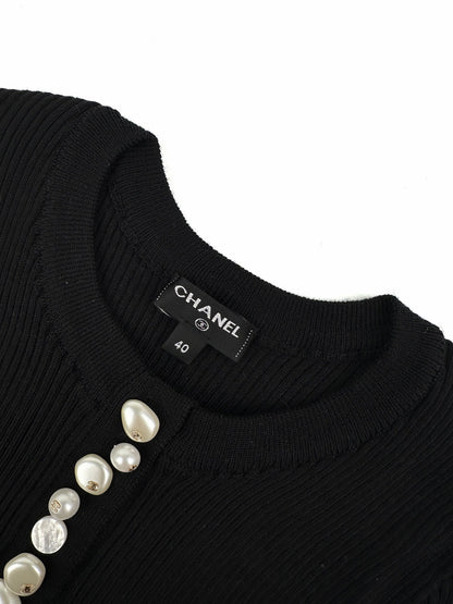 2026 Women's CC Logo Pearl Sweater (FF812)
