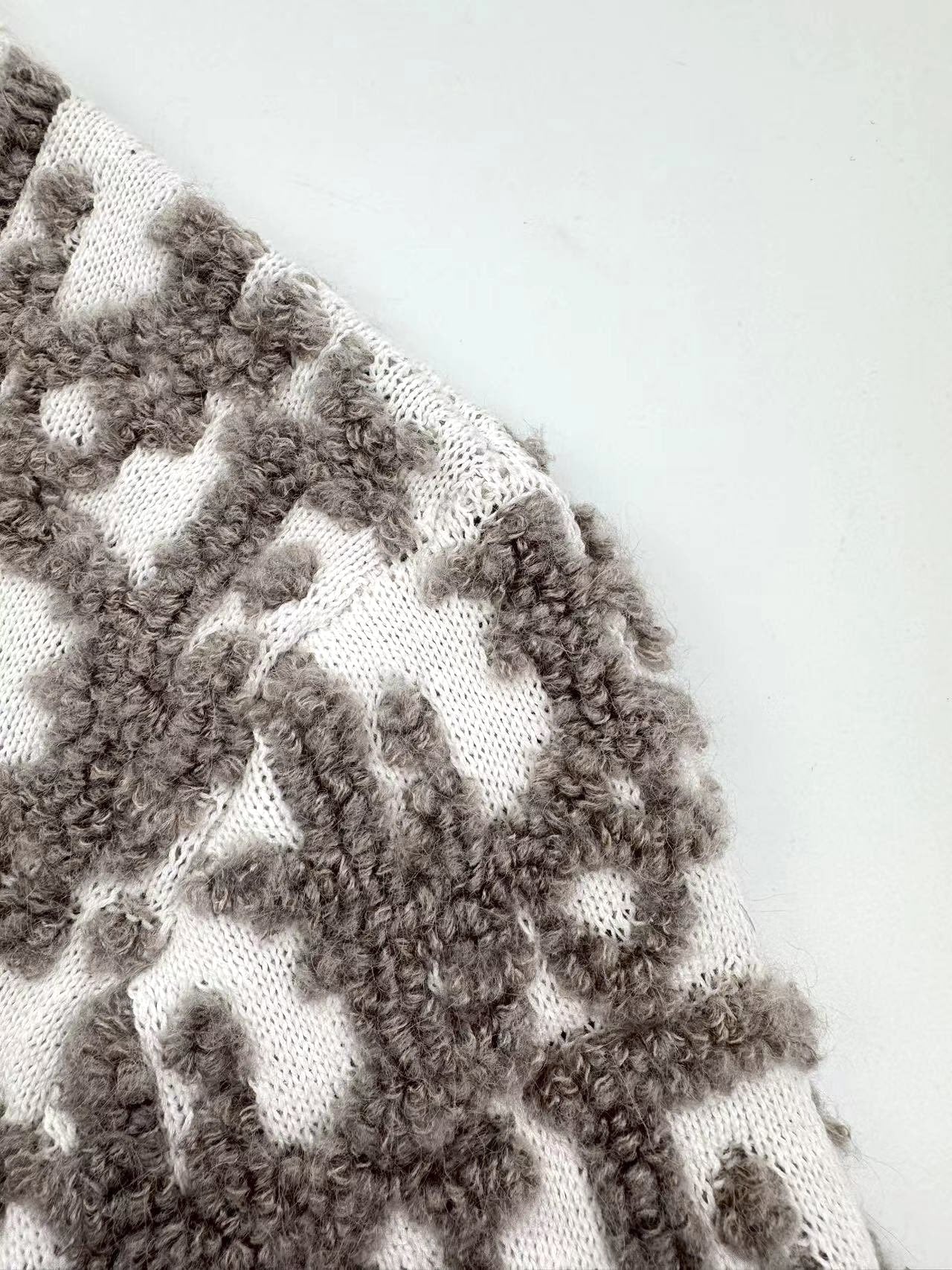2026 New Style CD Printed Cotton Sweater Coat (25330-B95)