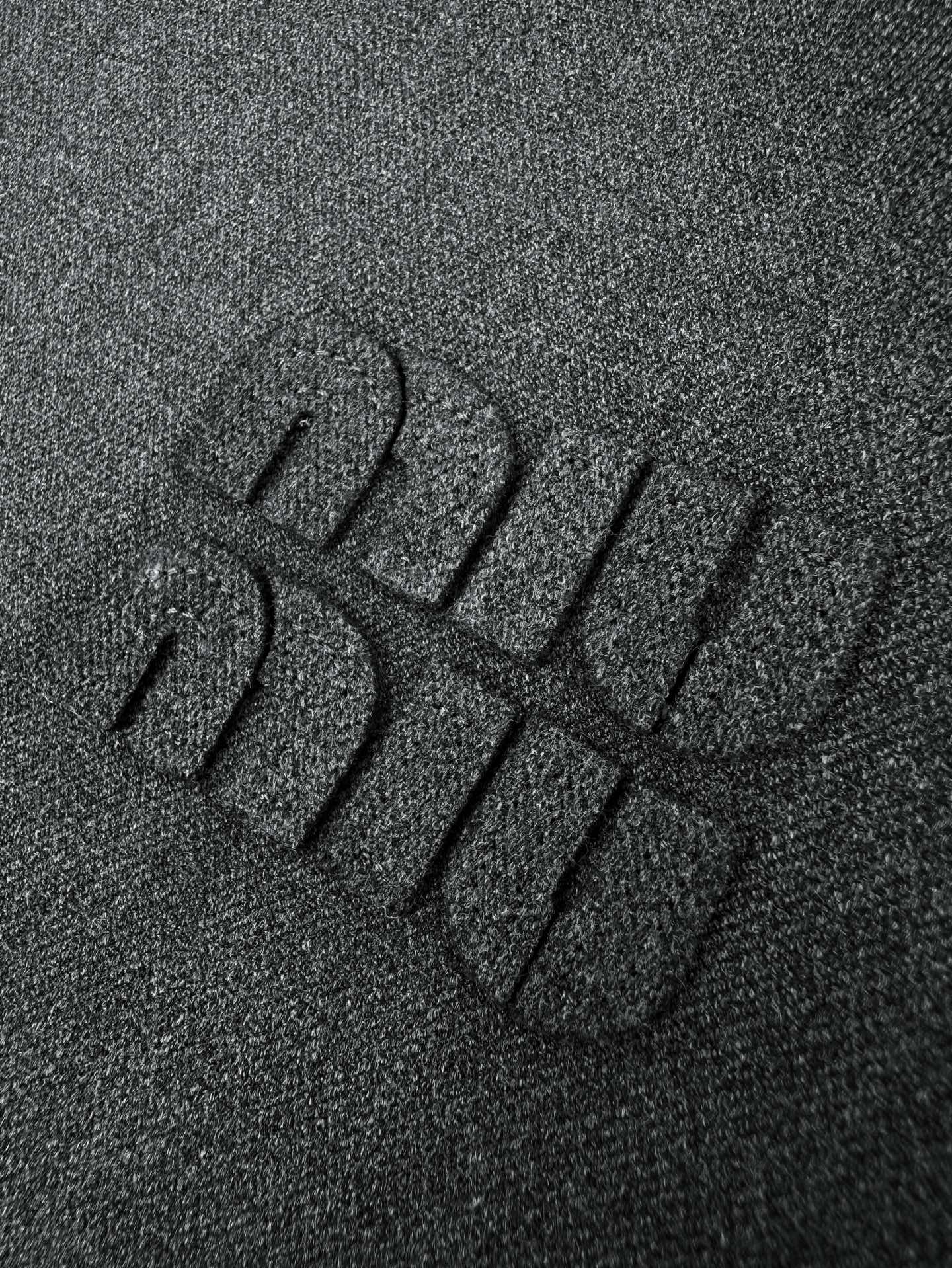 2026 New Model MM Logo Single Button Wool Suit (BB892-D40)