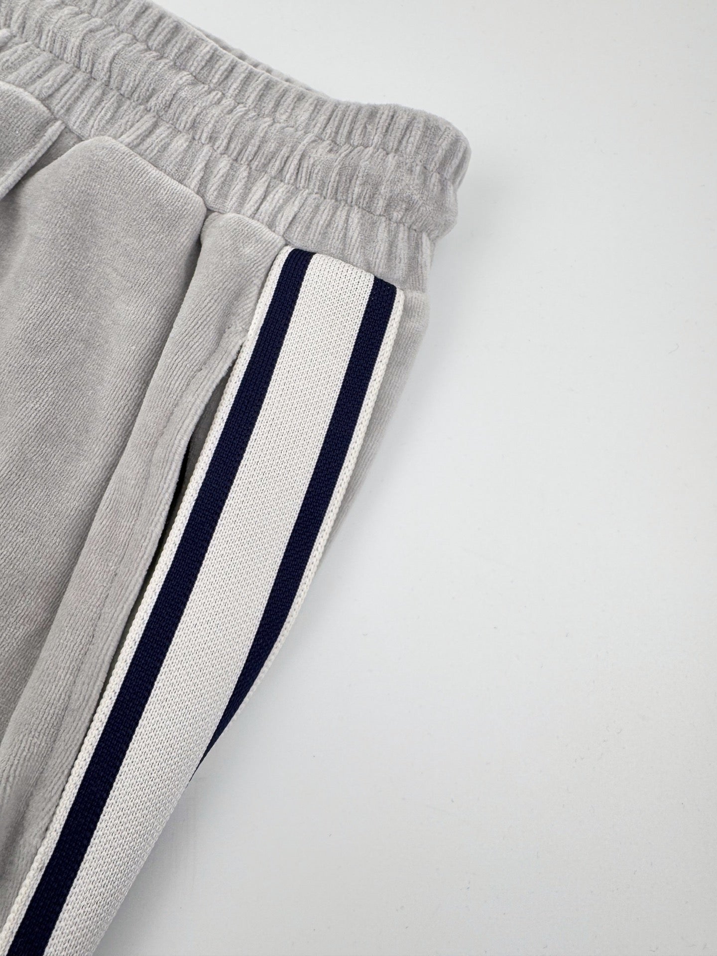 2026 New Model Ce Archway Embroidered Pants (BB737-B20)
