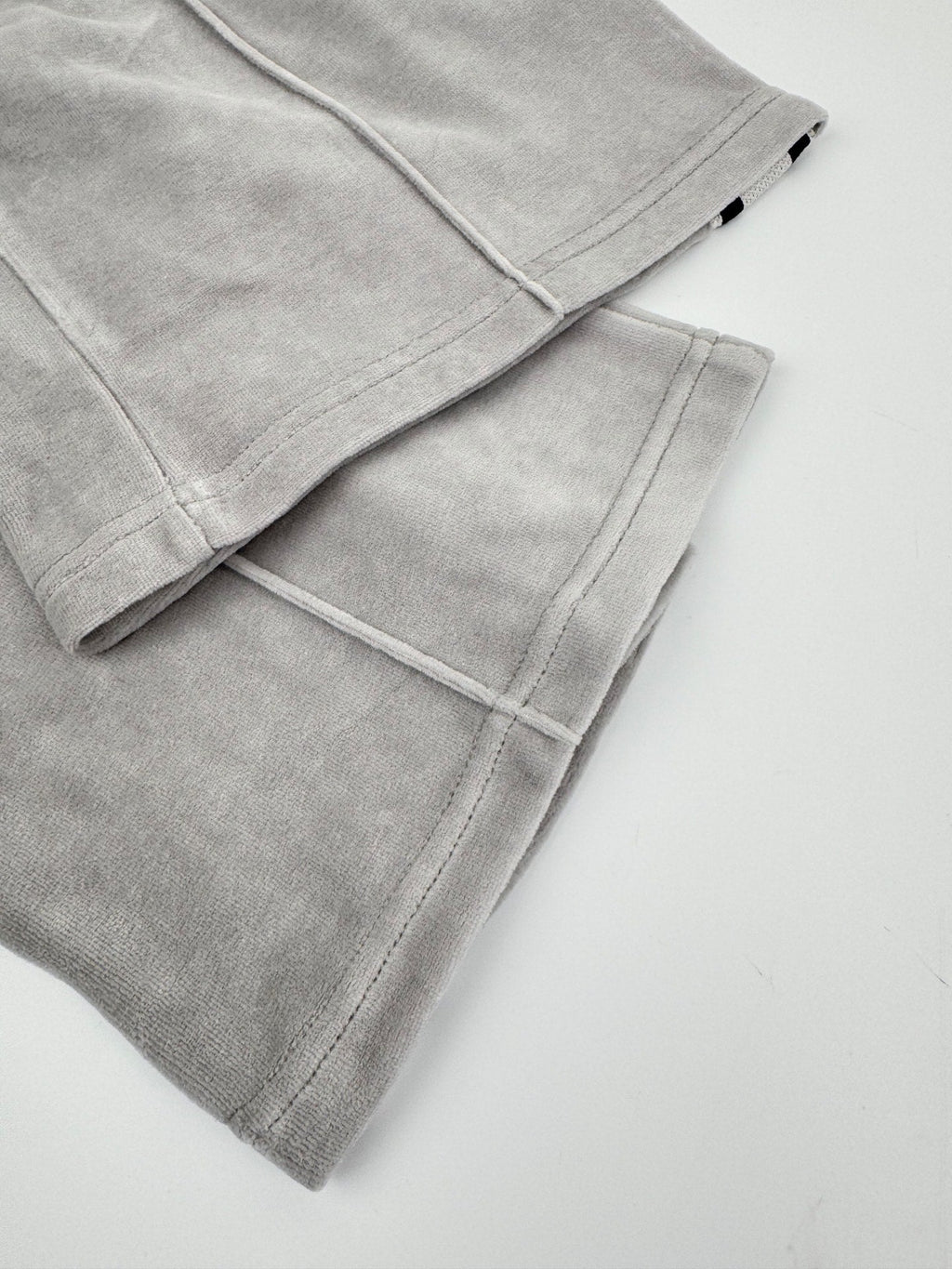 2026 New Model Ce Archway Embroidered Pants (BB737-B20)