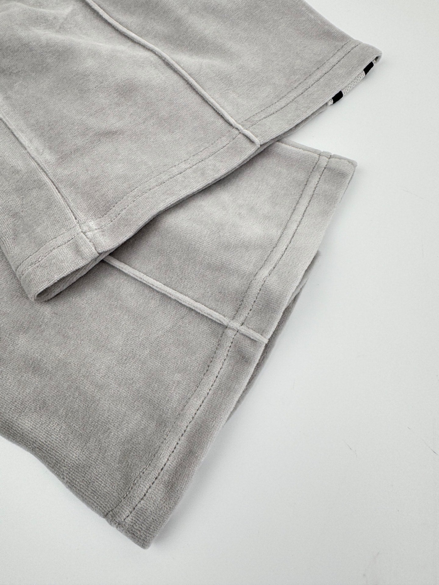 2026 New Model Ce Archway Embroidered Pants (BB737-B20)