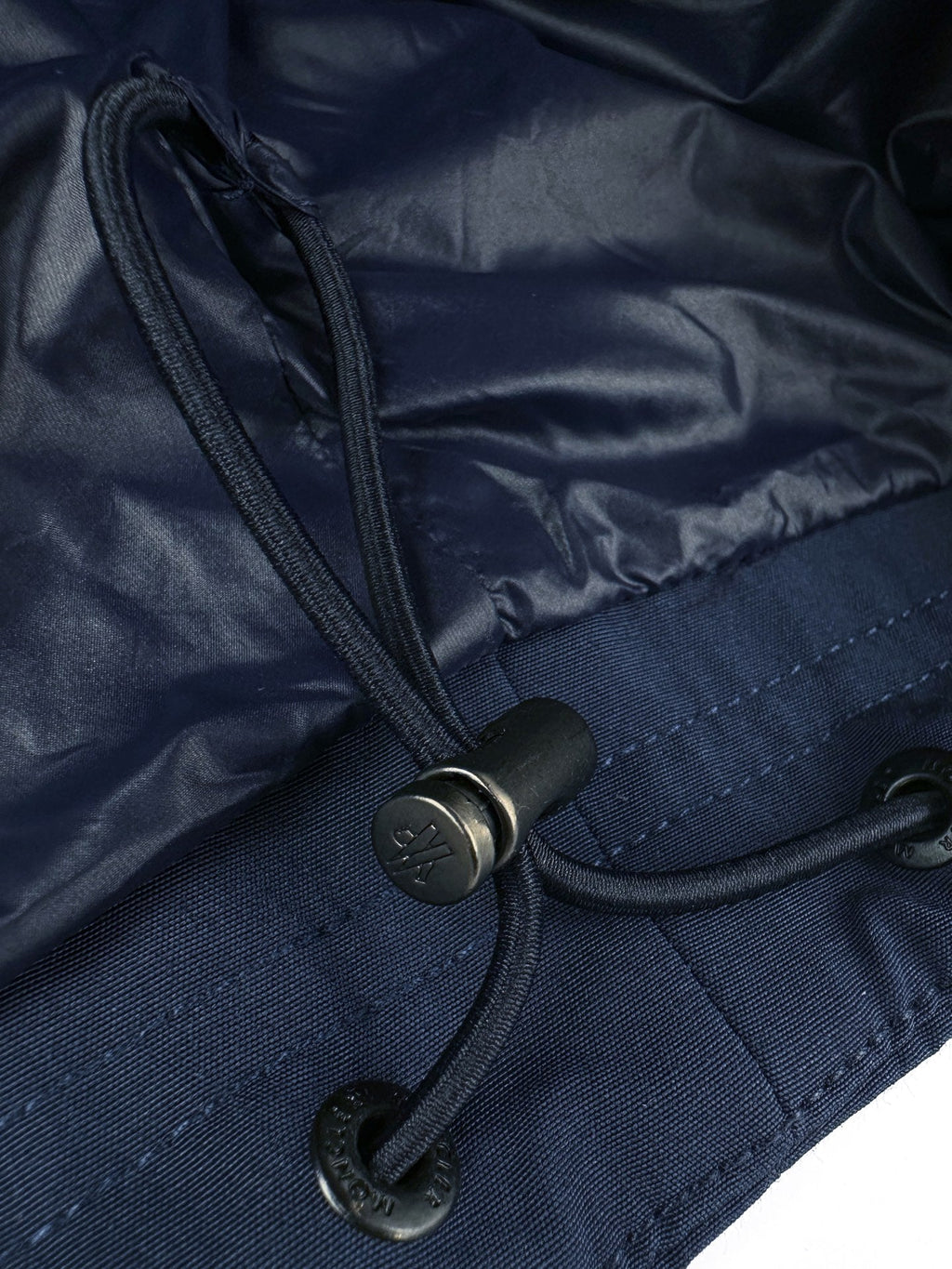2026 New Model Mon Embroidered Logo Coat (AA625-B85)